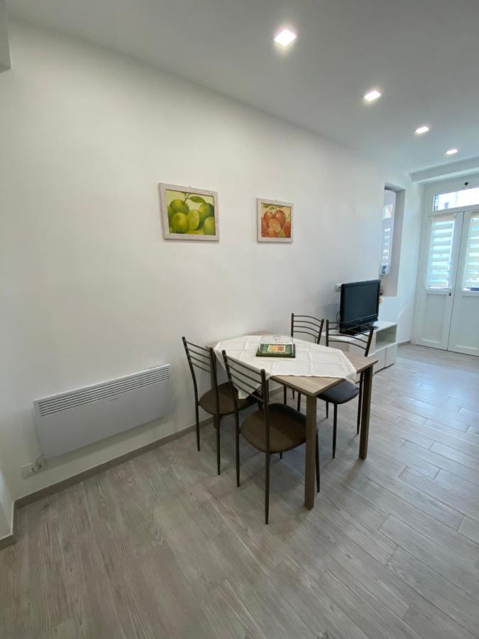 Torino Reale Apartment ภายนอก รูปภาพ